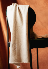 CONSEILS - Pourquoi choisir une couverture en cachemire pour son bébé ?