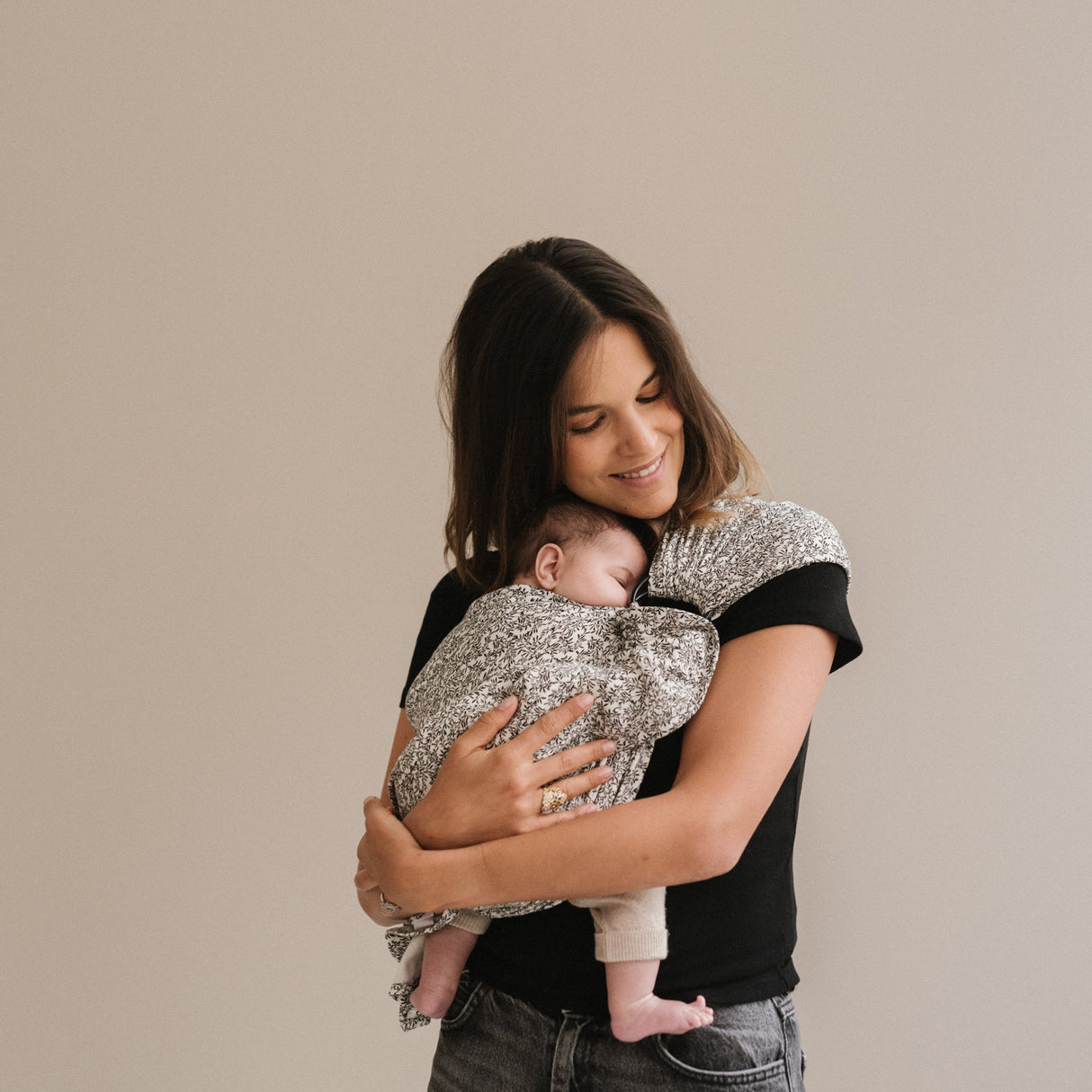 Sling Flow baby carrier